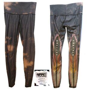 Teeki Stacked Marble Chevron Print Leggings, size X-Small